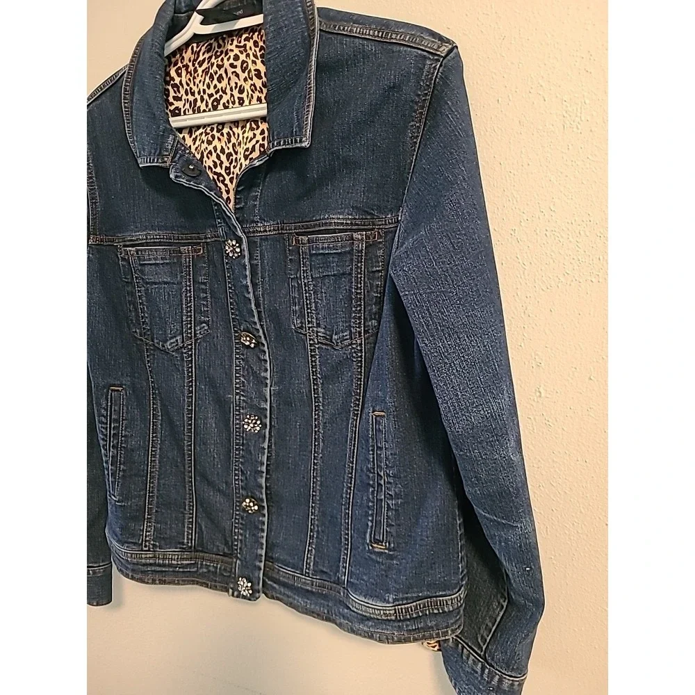 Westbound Vintage Dark Wash Jean Jacket Rhinestone Buttons Women 8‎ Animal Print